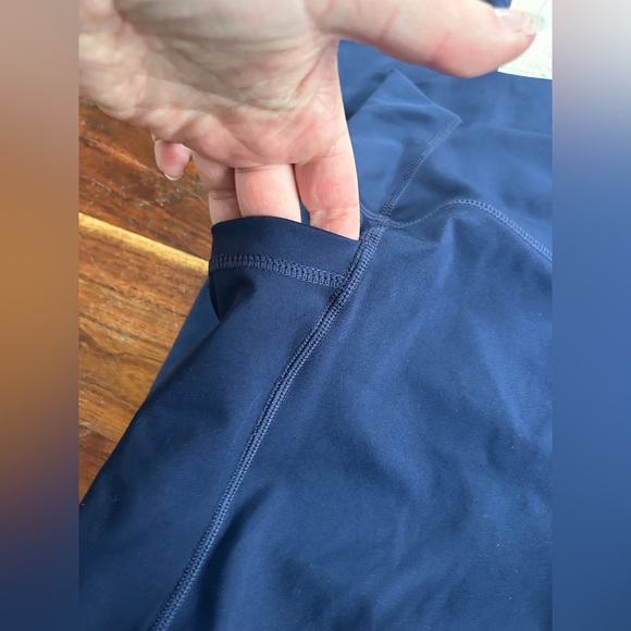 Buffbunny navy pocket leggings - Picture 3 of 5